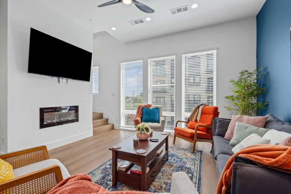The Sapphire 3BD In The Heart of Dallas House in Dallas