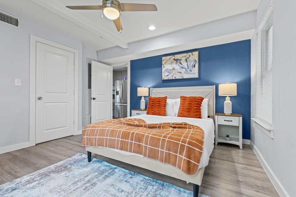 Ruby 1BD In the Heart of Dallas Apartment in Dallas