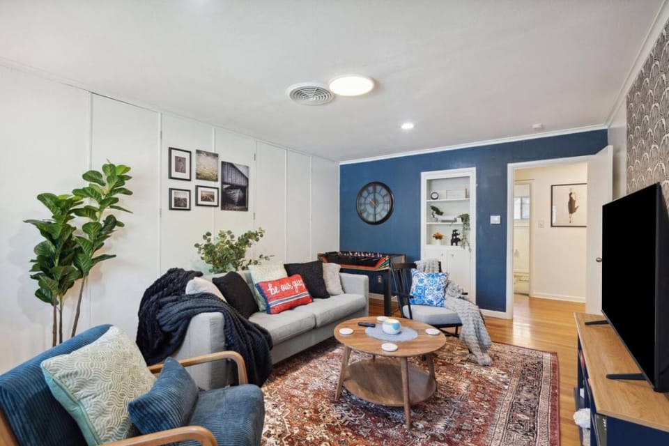 Fashionable TCU Walkable 2BD House in Fort Worth