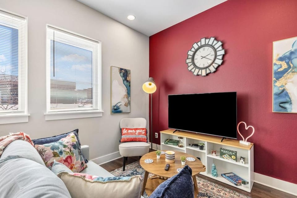 Poetic 1BD Ground Lvl Apartment in Fort Worth