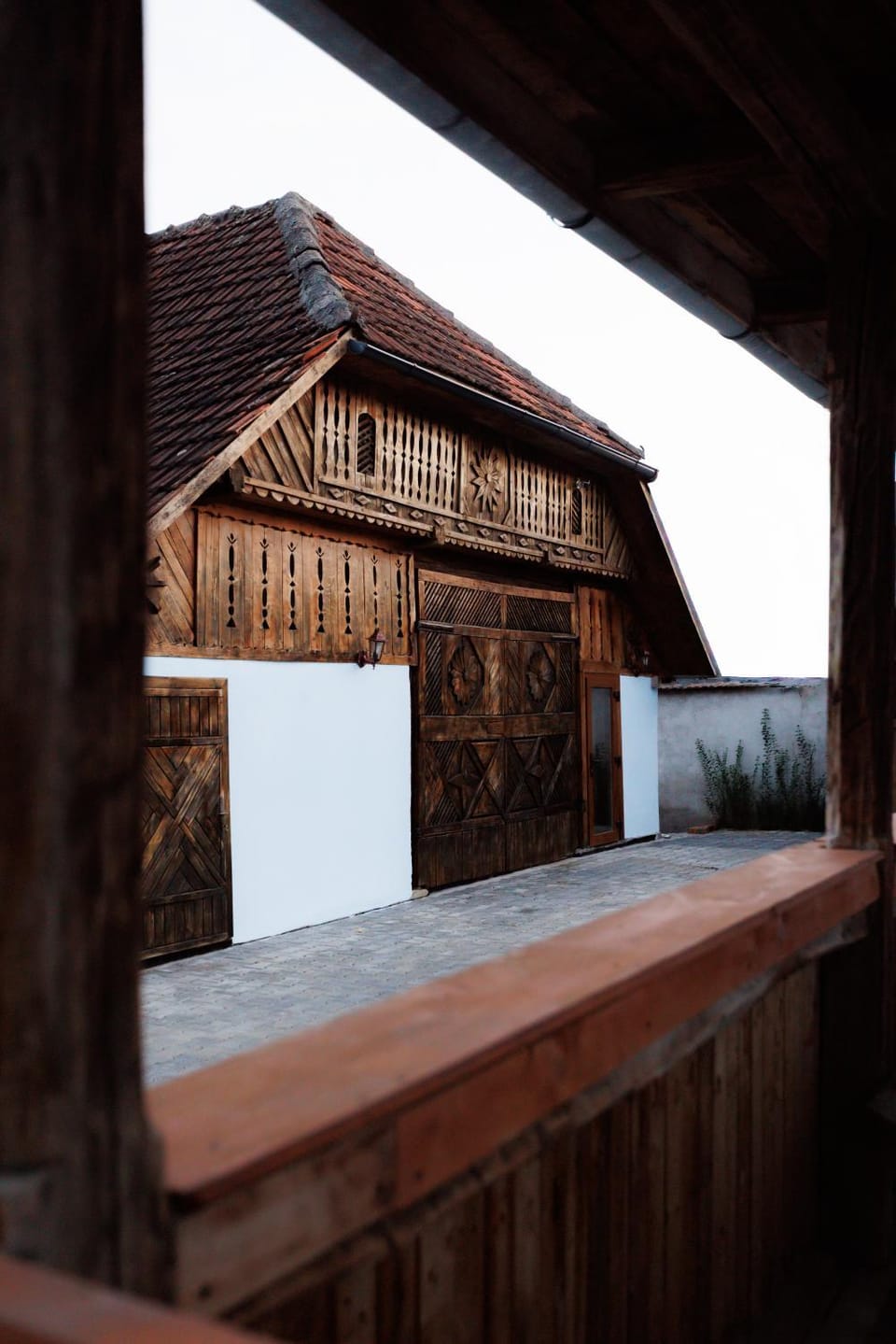 Șura lu' Aurel House in Romania