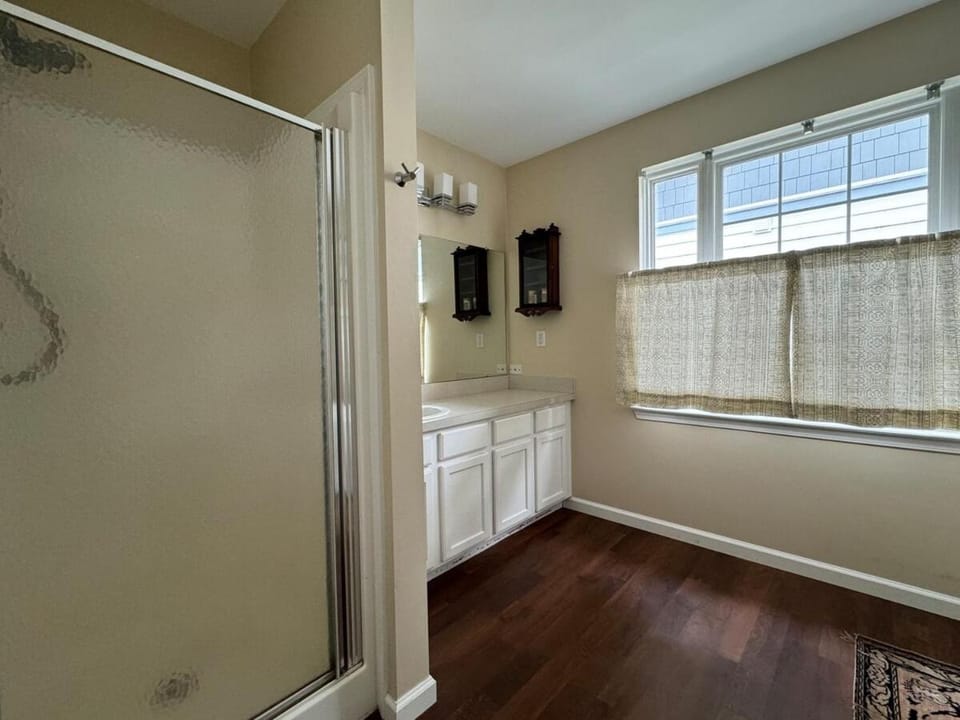 Battlefield Getaway House in Jerusalem Township