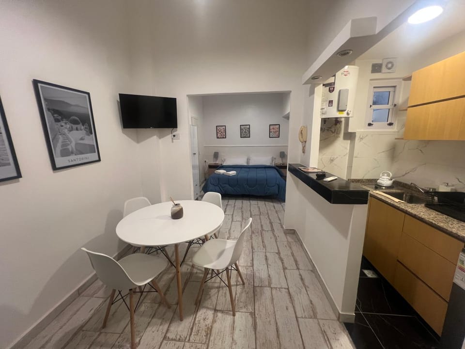 TV and multimedia, Living room, Dining area