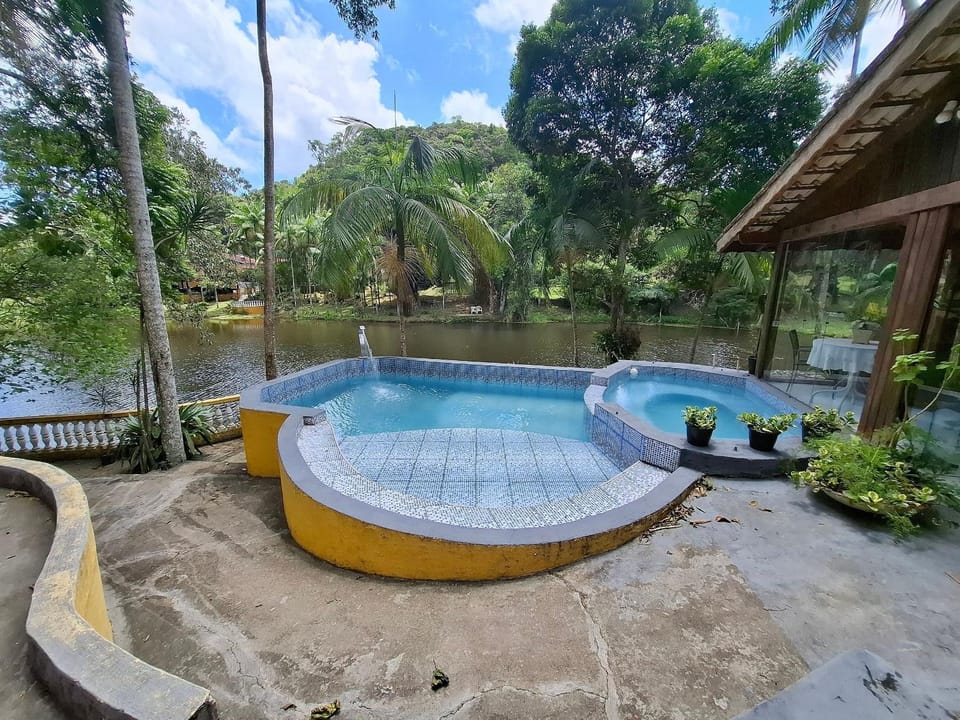 Chácara em Condomínio com Vista para Lago LT0065 House in State of São Paulo