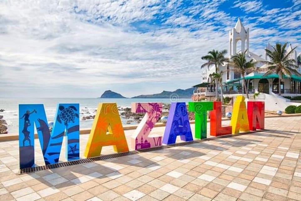 Departamento Moderno Durazno - 2 Albercas - 3 Min Malecón y Playas Apartment in Mazatlan