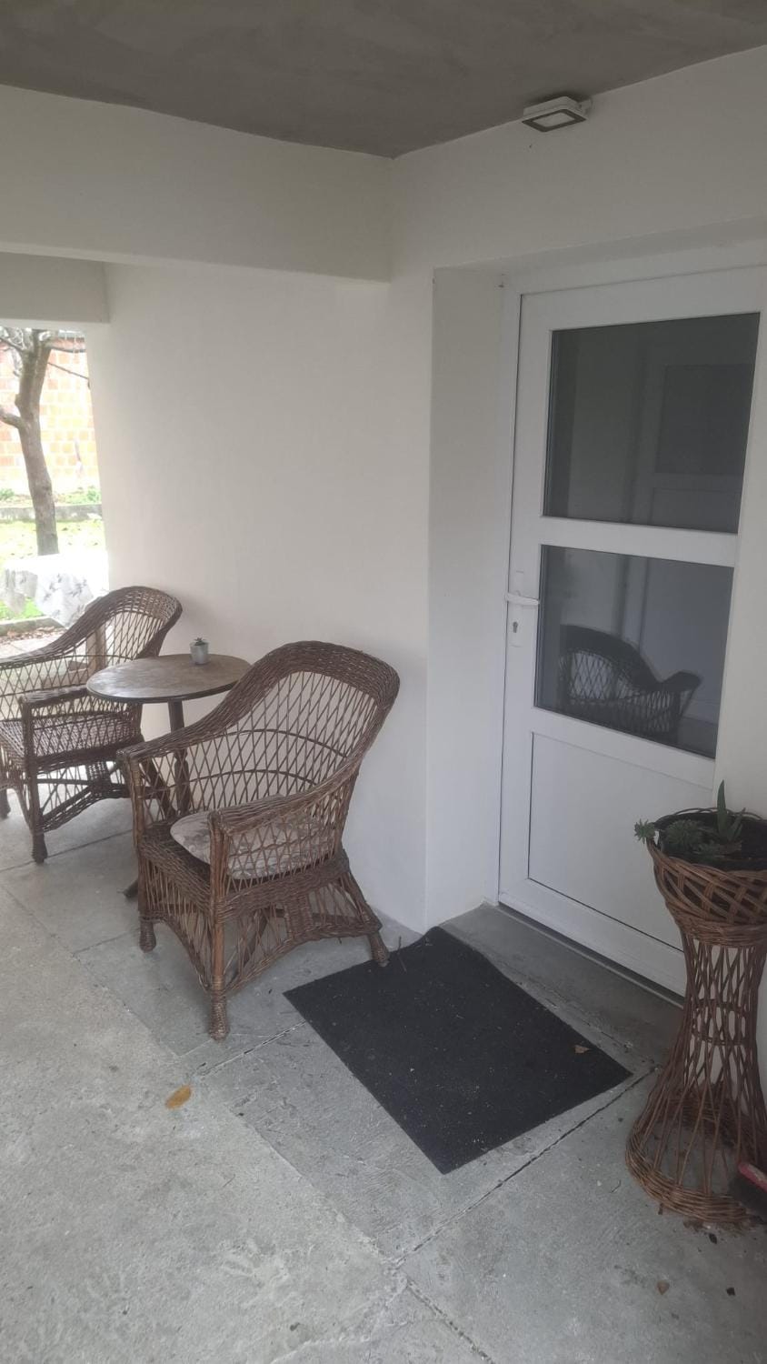 Property building, Seating area