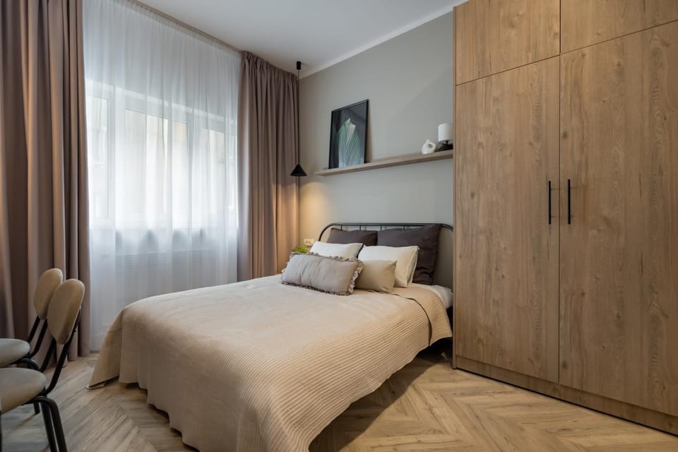 Bed, Bedroom, wardrobe