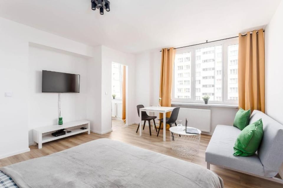 Top CityCenter Stylish Nowogrodzka Apartment in Warsaw