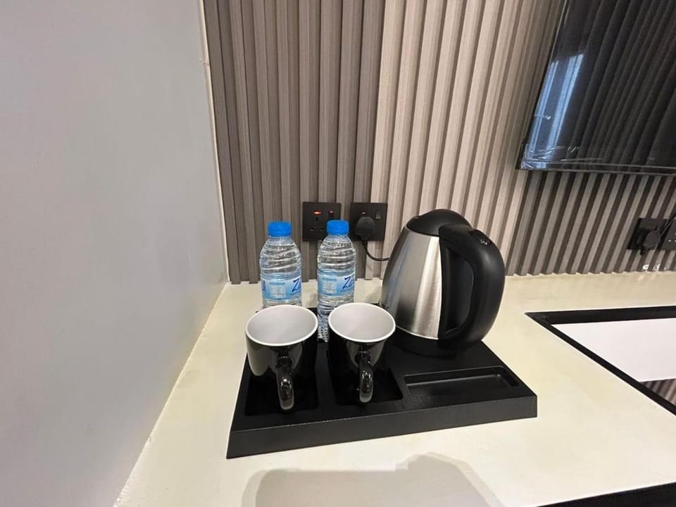Coffee/tea facilities, Kitchen or kitchenette