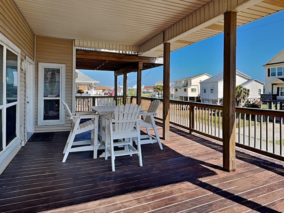 Patio, Neighbourhood, Balcony/Terrace, Seating area
