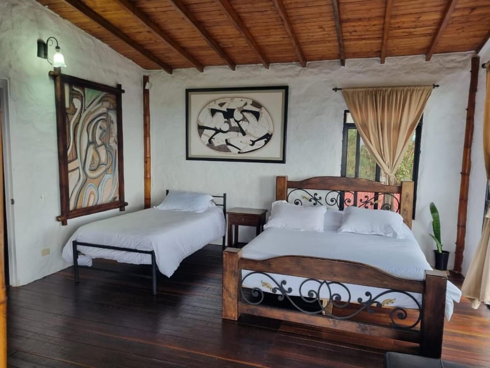Casa Campestre La Montaña Chalet in Quindio, Colombia