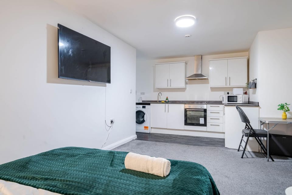 Studio Apartment Fully Equipeed with WiFi and Netflix Apartment in Amber Valley