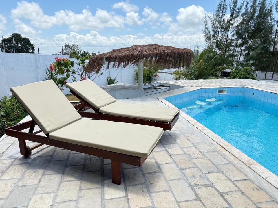 Pool view, Swimming pool