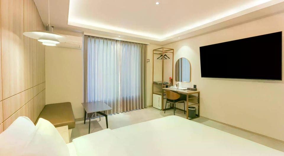 Coffee/tea facilities, Photo of the whole room, Dining area