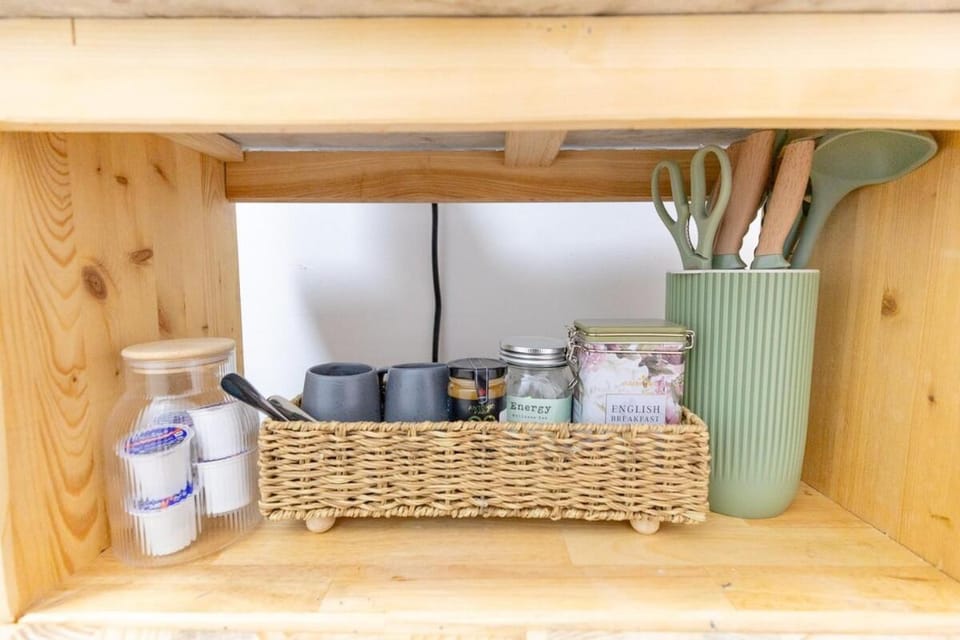 Coffee/tea facilities, Kitchen or kitchenette