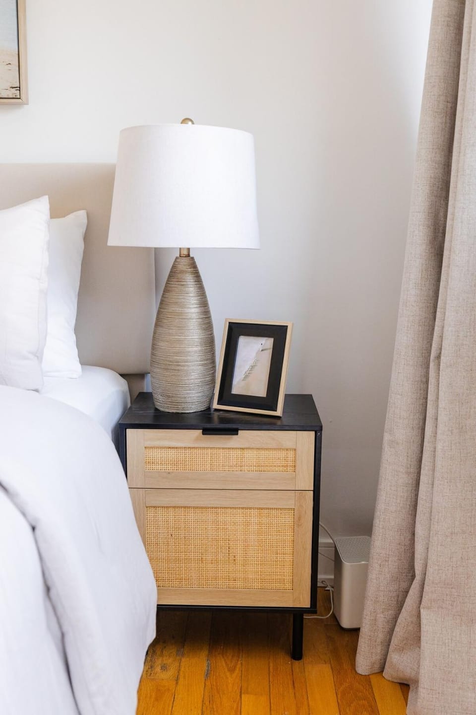 Private 2-BR Suite w Patio Apartment in Mississauga