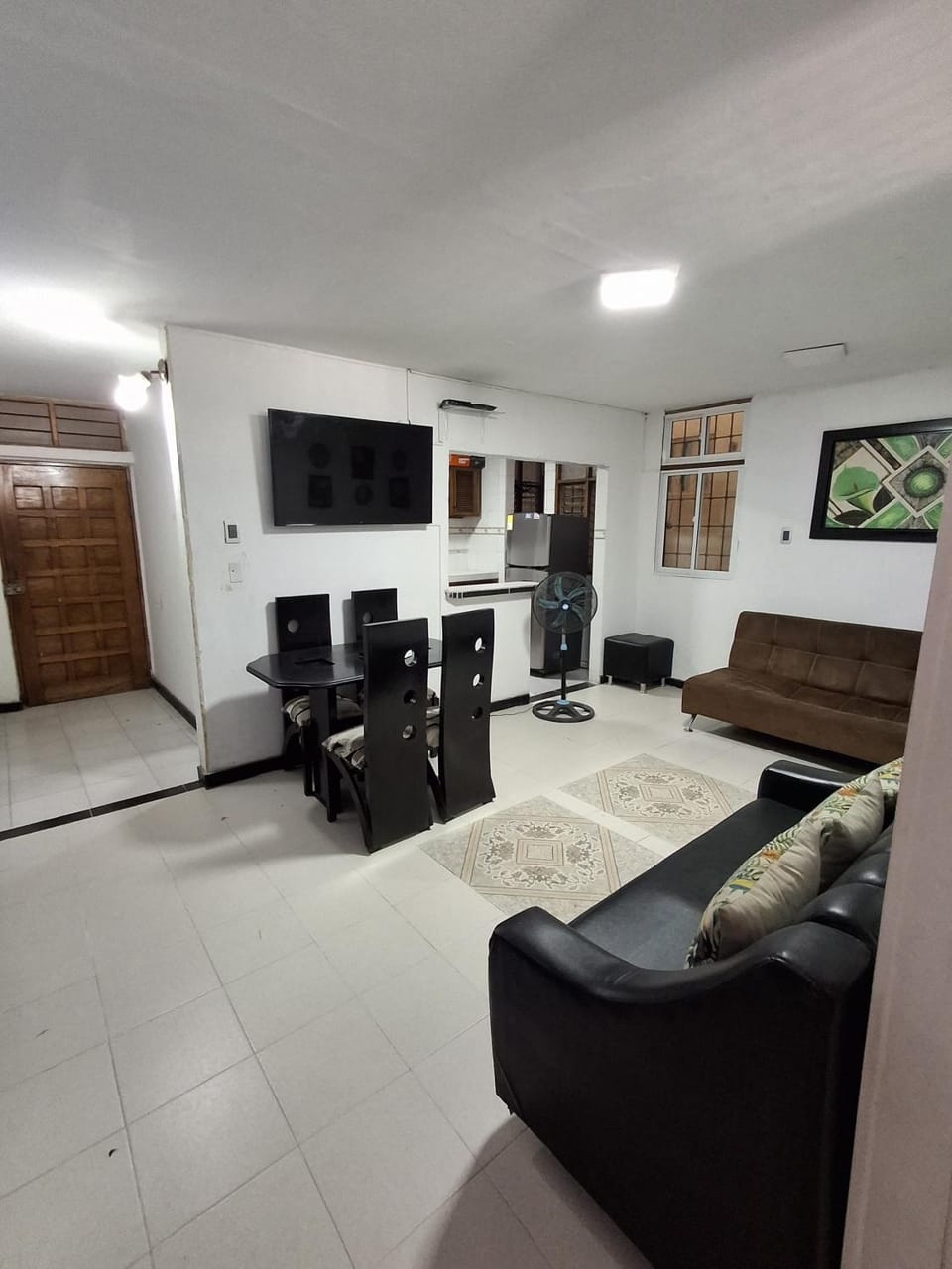 BBB Apartamento en Edificio Mixto Apartment in Santa Marta