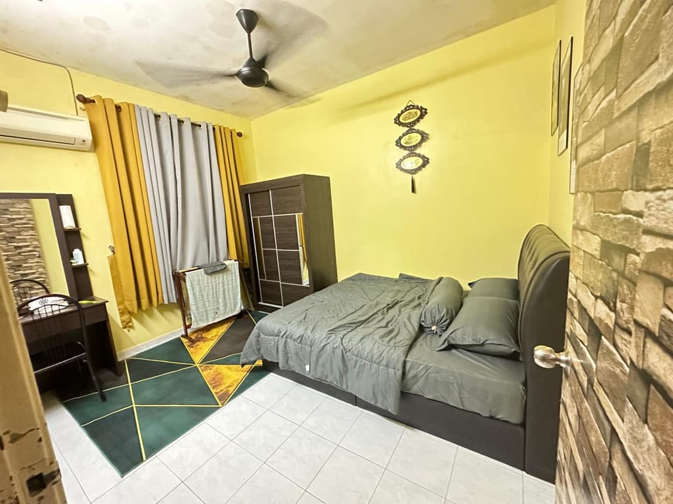 Homestay CikYam Vacation rental in Kedah