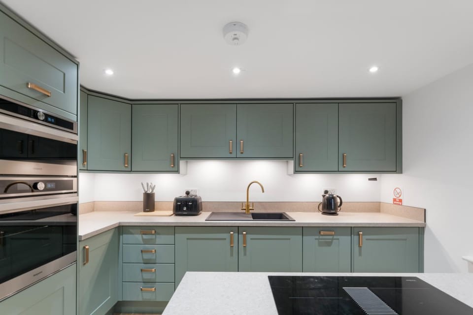 Kitchen or kitchenette, stove
