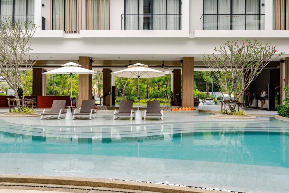 Pool view