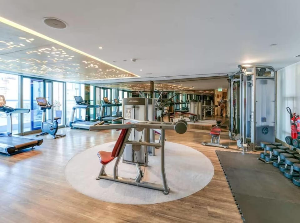 Central 3BR & Den Penthouse Boston Common MGH & TUFTS Apartment in South Boston