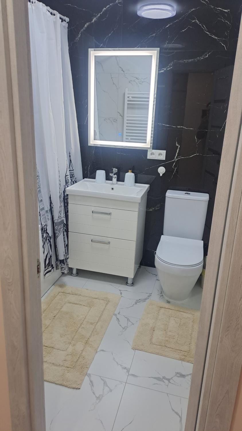 Shower, Toilet, Bathroom