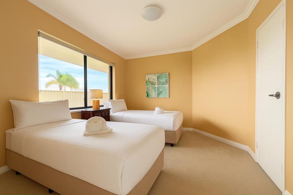 Scarborough Rancho Relaxo 3BR 2BA 2Pk House in Perth