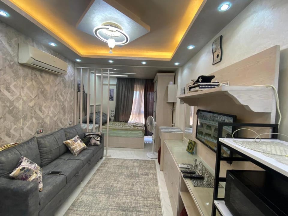 استوديو للايجار مفروش سمارت و مكيف بالكامل في بورتو جولف Apartment in Egypt