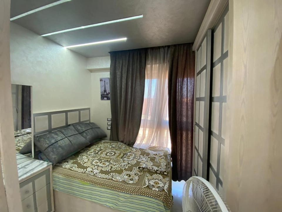 استوديو للايجار مفروش سمارت و مكيف بالكامل في بورتو جولف Apartment in Egypt