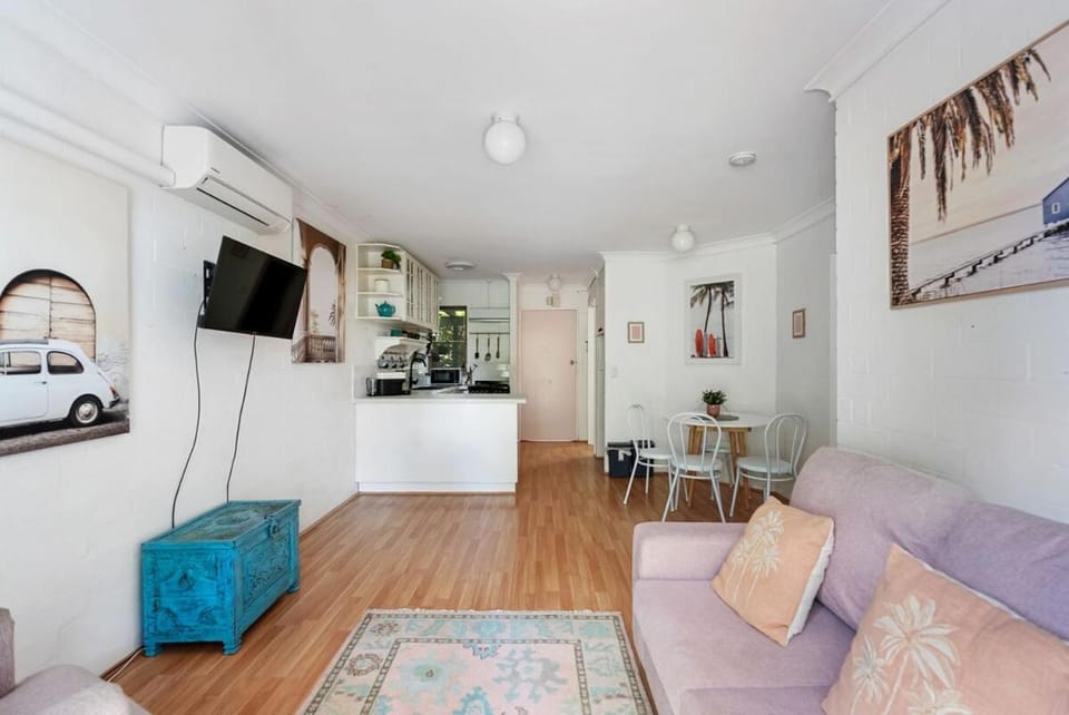 Elizabeth Gardens - 5 Min to Foreshore Apartment in Perth