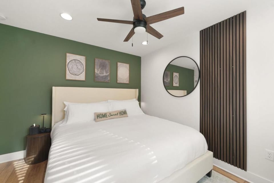 Bed, Bedroom