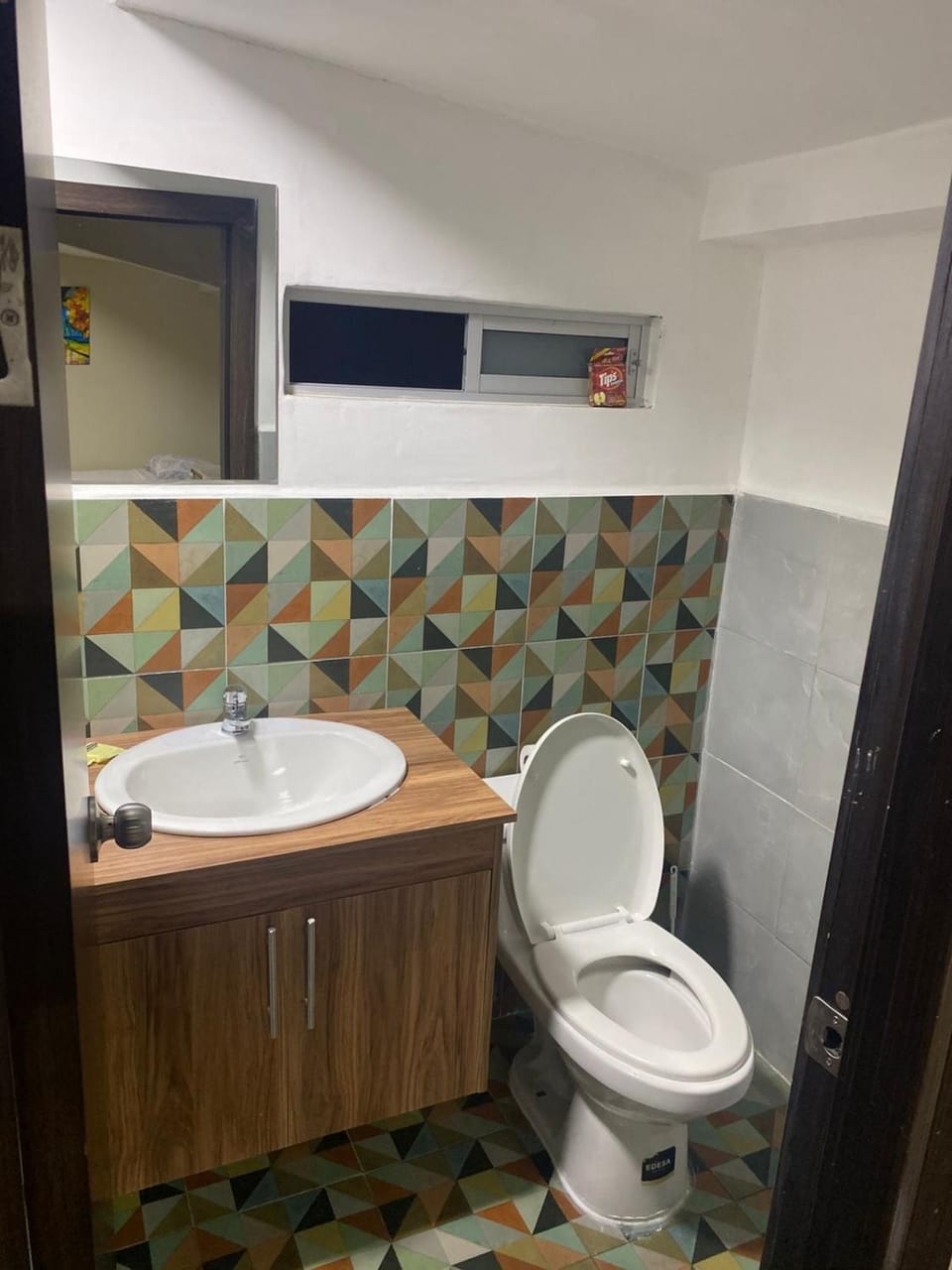 Suite In Gran Colombia 20-33 Next to the tram Apartment in Cuenca