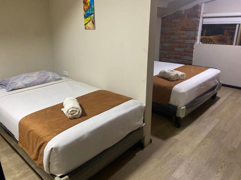 Suite In Gran Colombia 20-33 Next to the tram Apartment in Cuenca