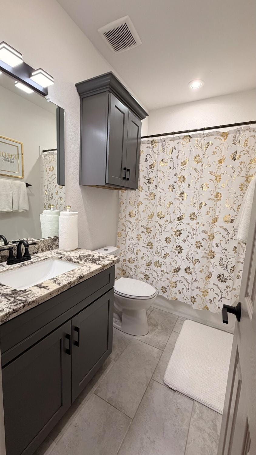 Modern Luxe Townhouse HTX Apartment in Houston
