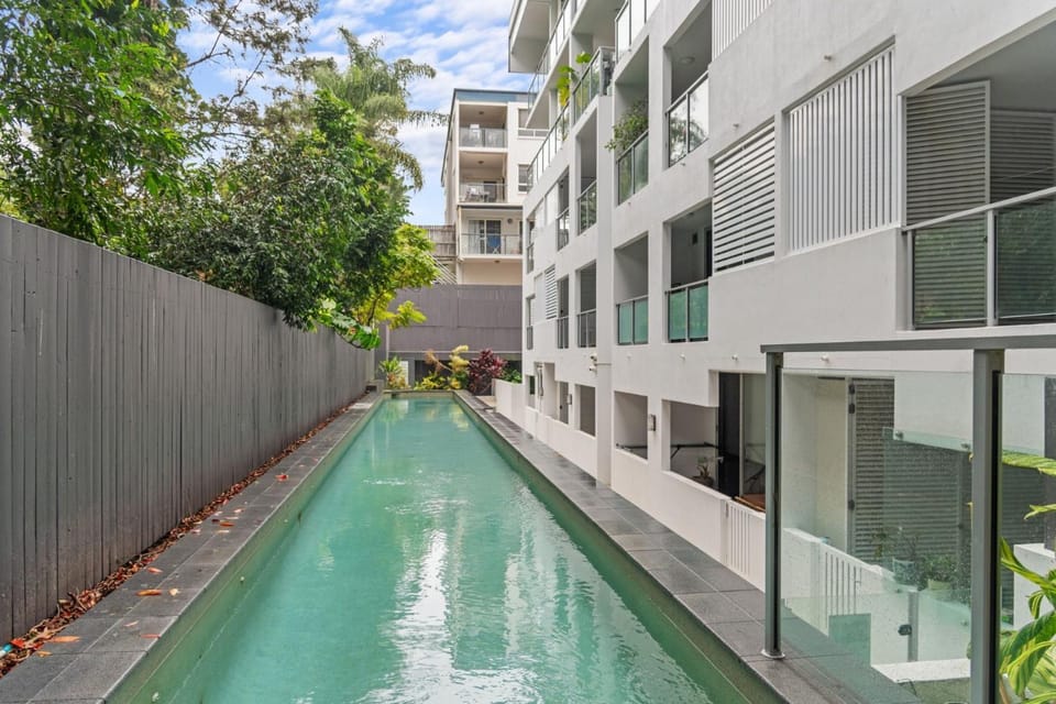 Property building, Pool view, Swimming pool