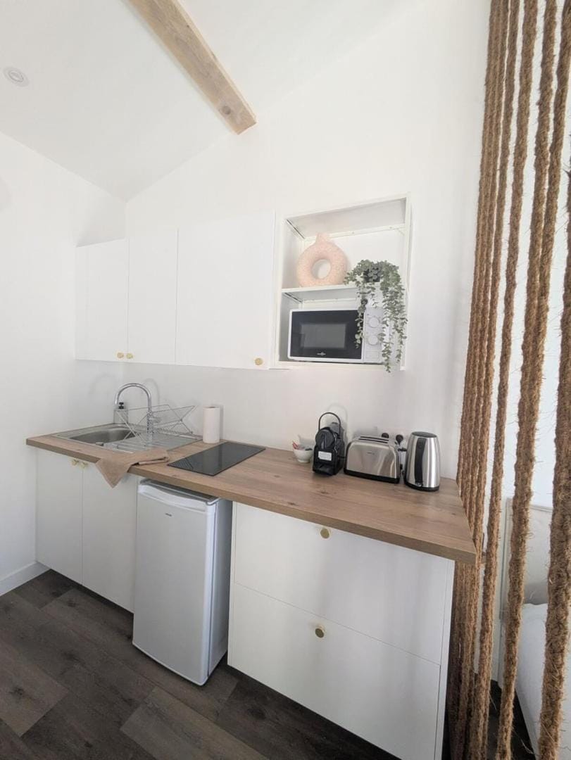 Cocon lumineux 4P avec jardin privé calme Apartment in Nouvelle-Aquitaine