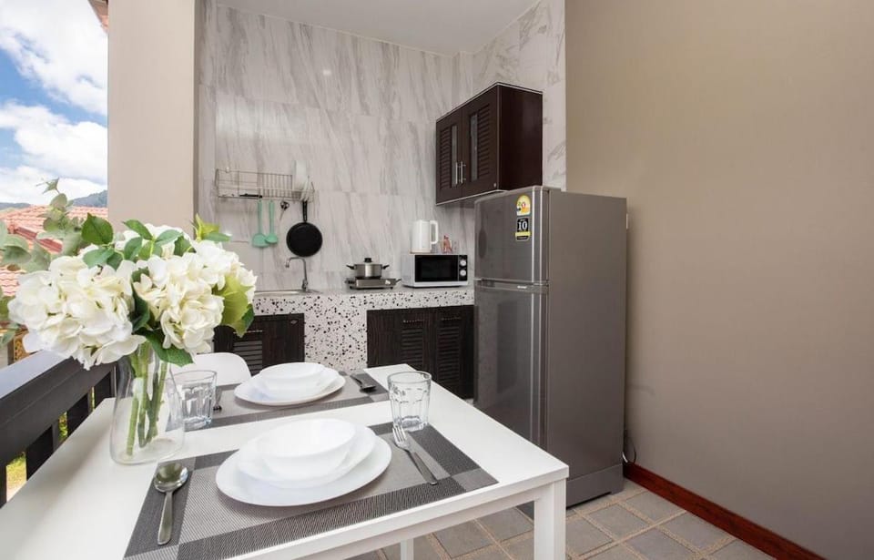 Kitchen or kitchenette, stove