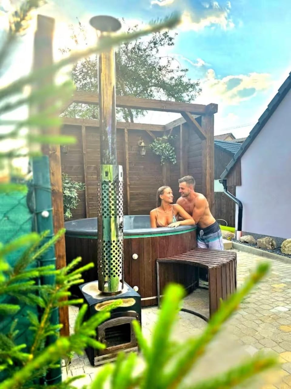 Hot Tub, Hot Tub