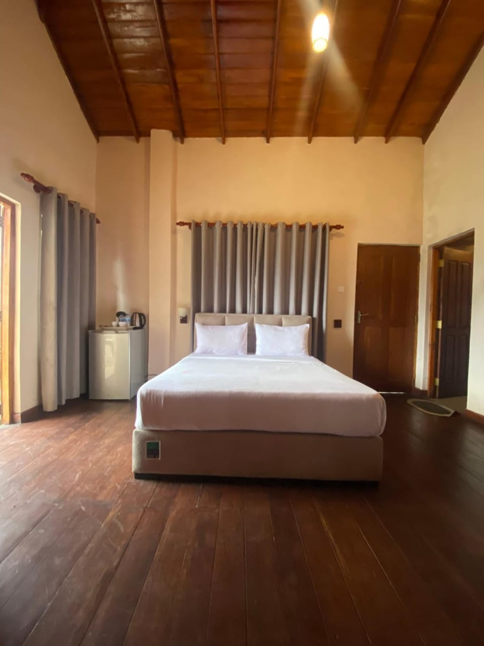 Glenfalls Rest Hotel in Dambulla