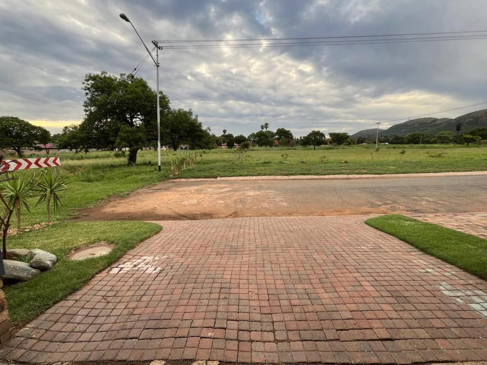 Kiewiets Nest Guesthouse Apartment in Pretoria