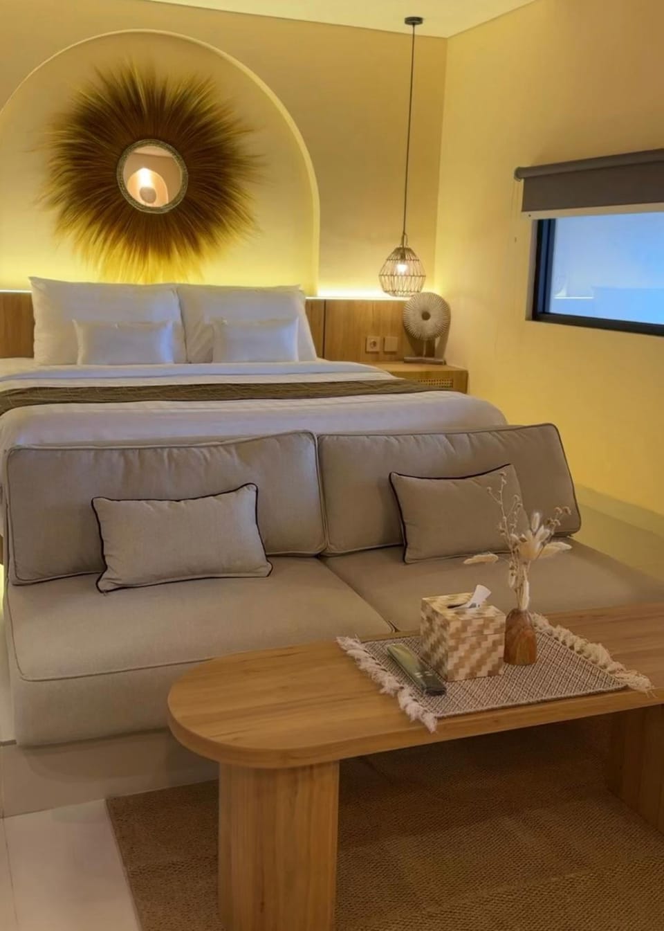 Bed, Seating area, Bedroom
