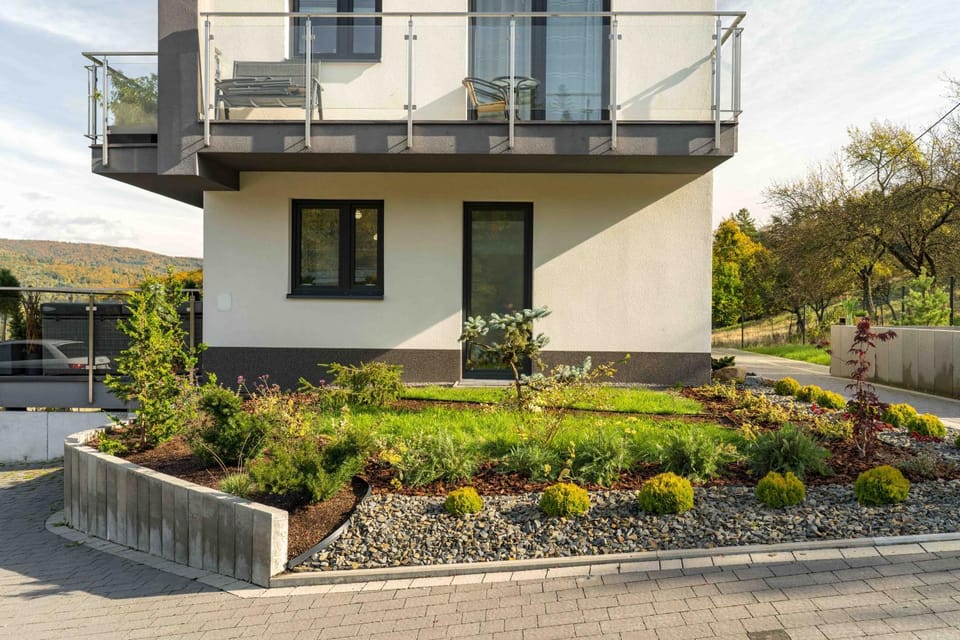 Property building, Garden
