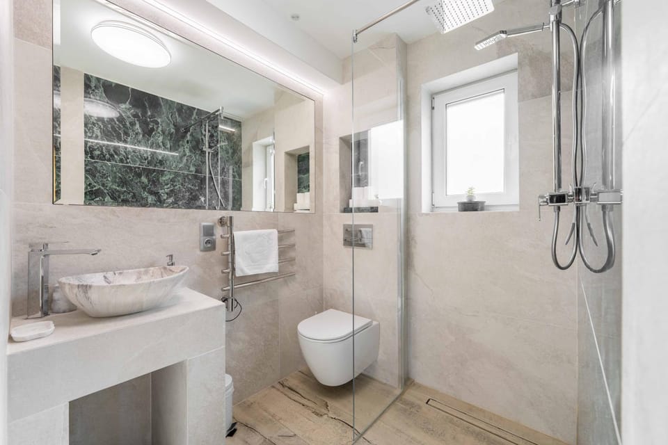 Shower, Toilet, Bathroom