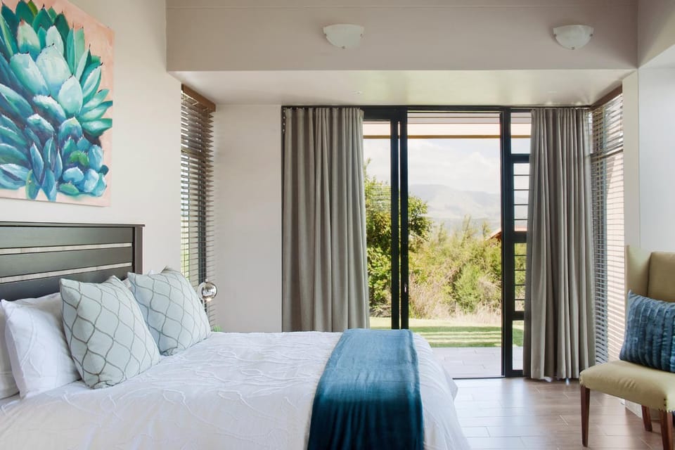 Bed, View (from property/room), View (from property/room), Photo of the whole room, Bedroom, Mountain view, Mountain view, hair dryier, air conditioner, air conditioner