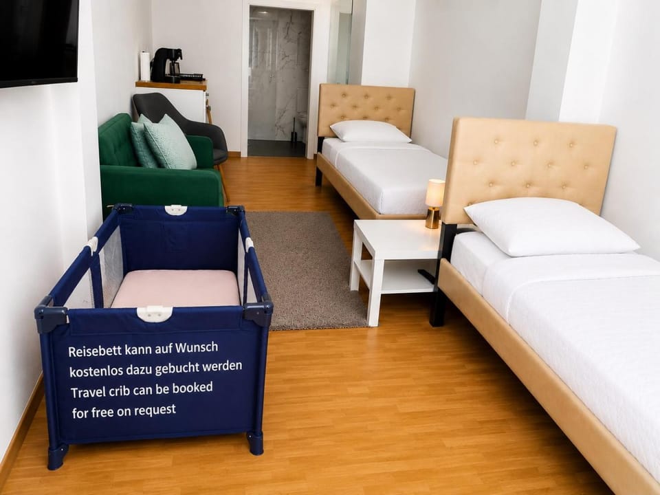 Bed, Living room, Photo of the whole room, Seating area, Bedroom, cot