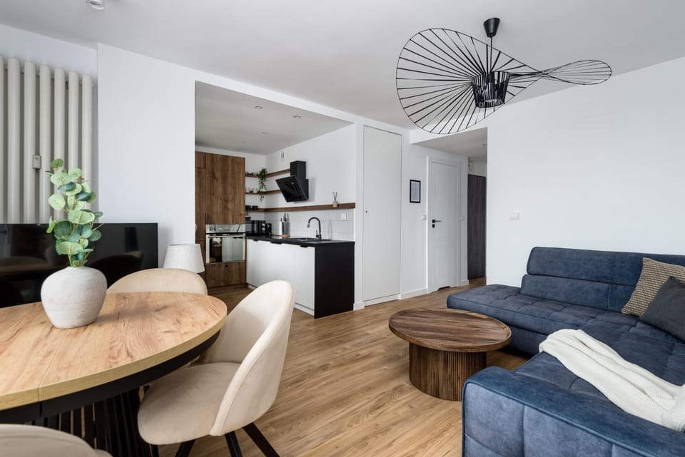 TV and multimedia, Kitchen or kitchenette, Living room