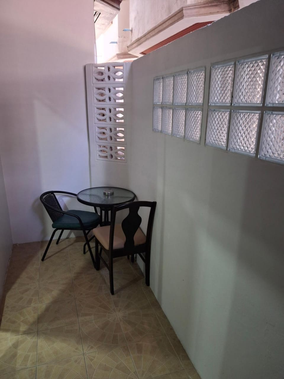 Seating area