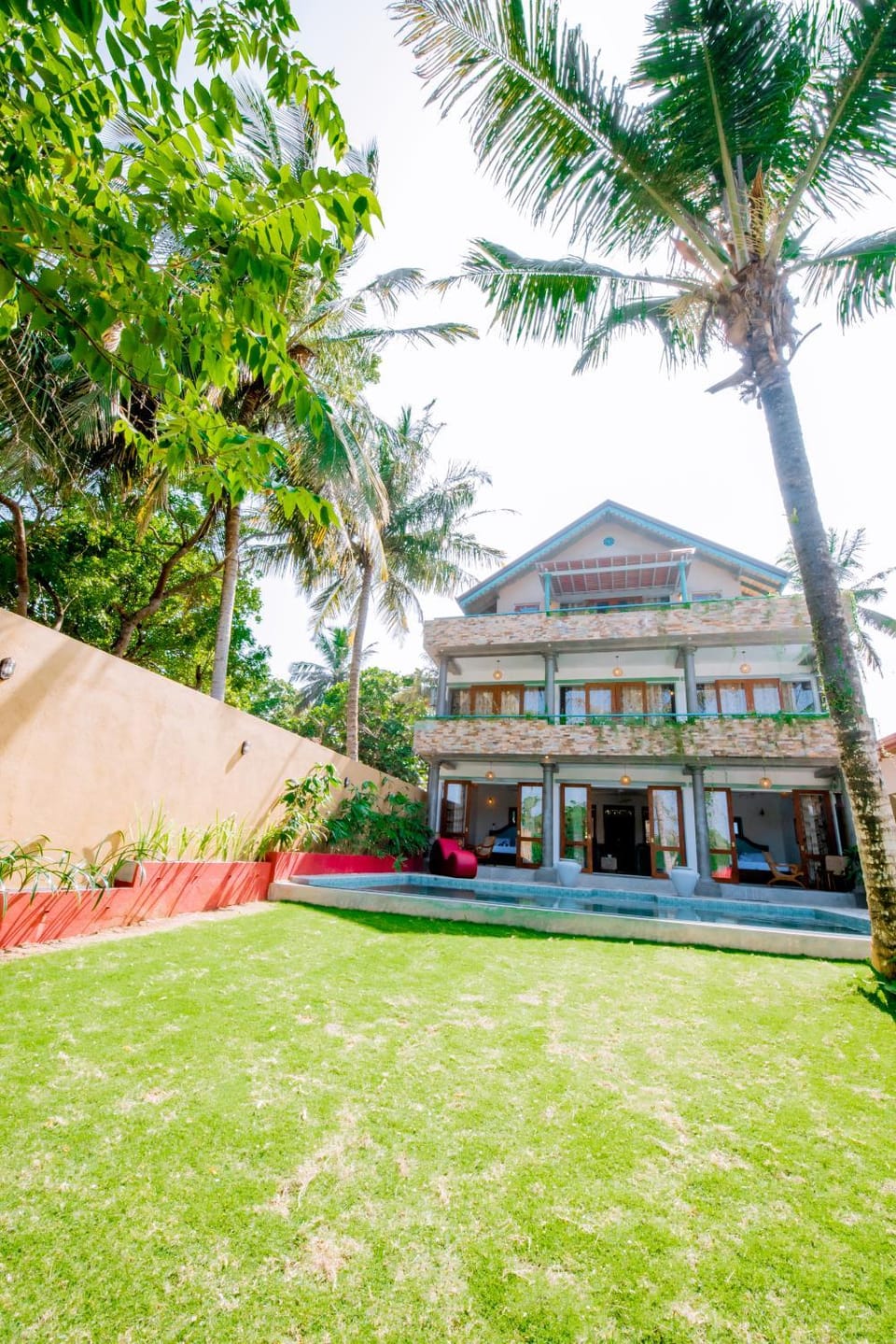 Property building, Natural landscape, Garden view