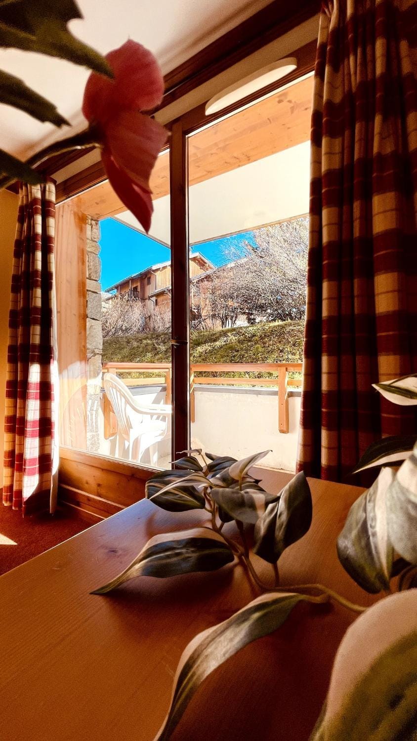 Natural landscape, Balcony/Terrace, Mountain view