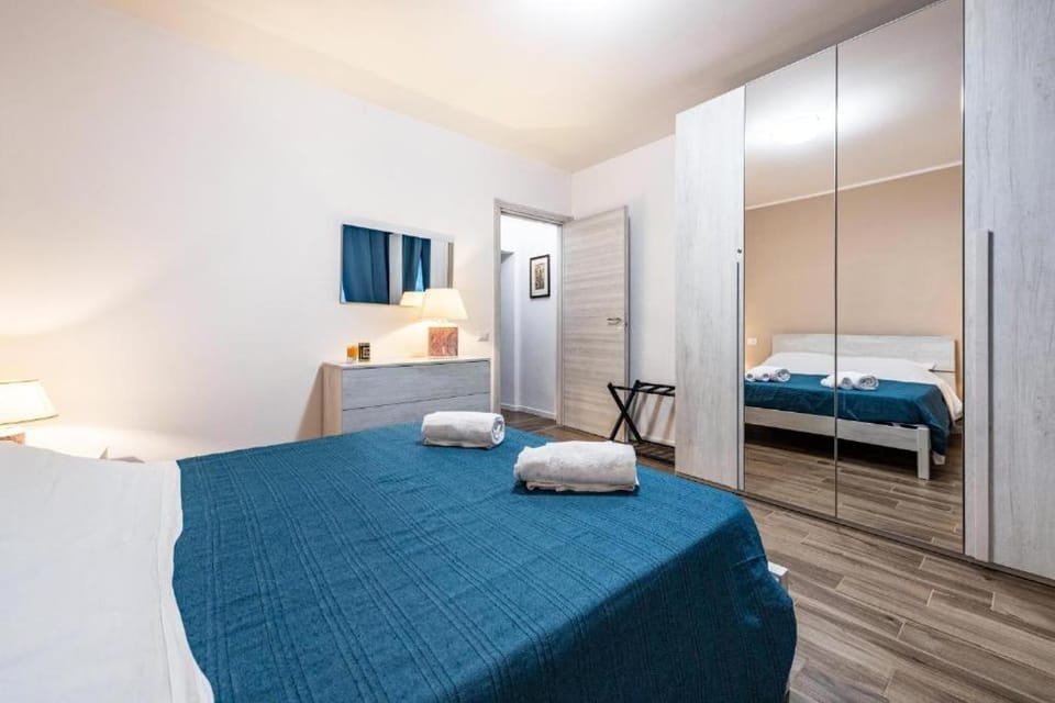 Bed, Bedroom, heating, towels, wardrobe, air conditioner